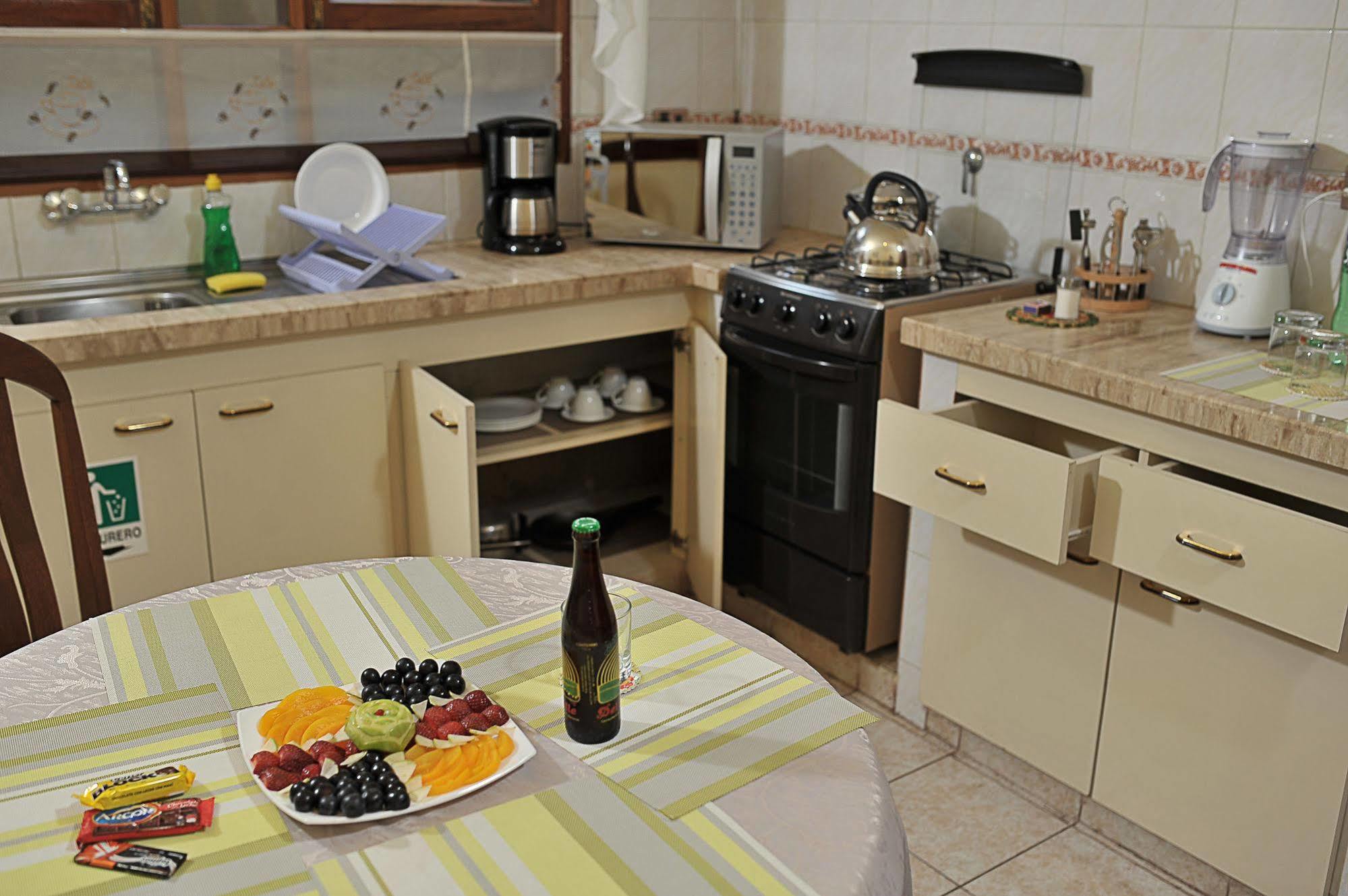Apart Hotel Violettas Cochabamba Kültér fotó